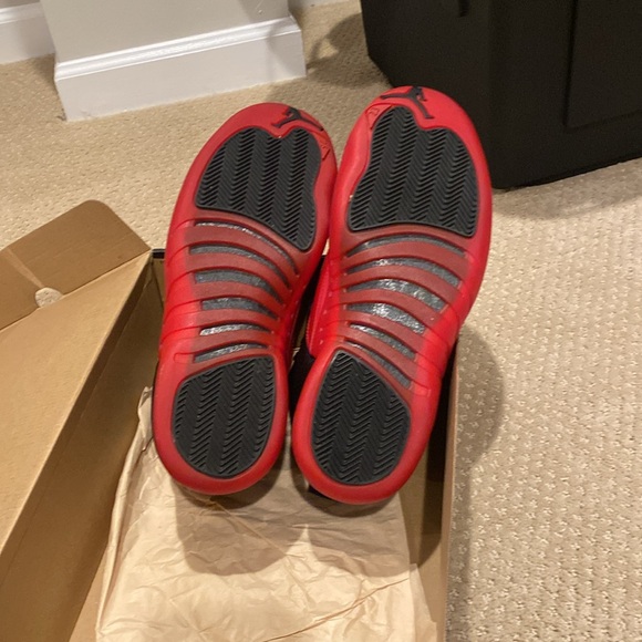 Jordan 12 flu game size 10 M 2016 main image 5